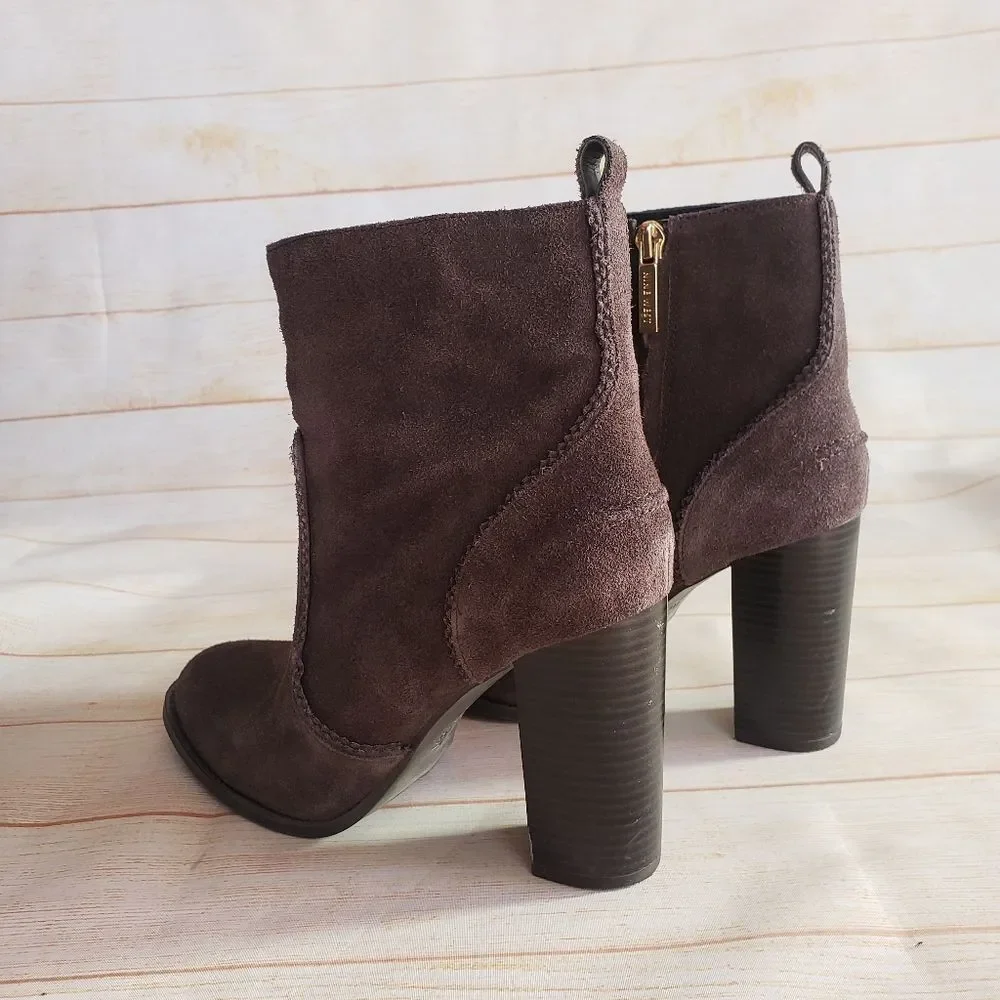 Nine West Suede Block Heel Almond Toe Ankle Boots Booties Dark Brown Size 8M